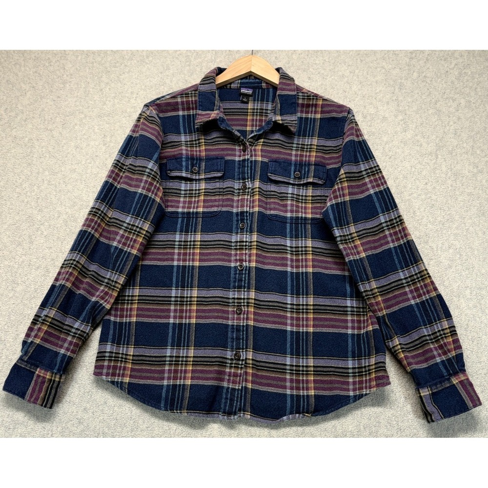 Patagonia Men's Fjord Flannel‎ Shirt Navy Plaid Organic Cotton Button Up Size L